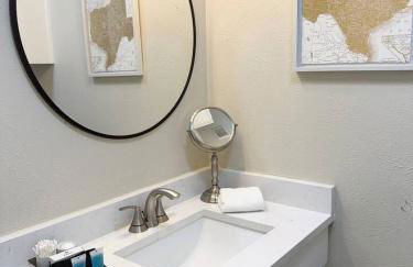 Quiet Stay for Work Trip or Getaways in Waxahachie - Foto 15