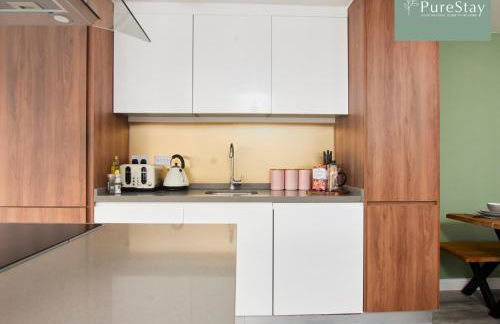 Stylish 5-bedroom Manchester Retreat Sleeps 9 by PureStay - Foto 22