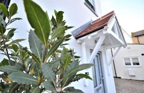 New street Luxury town house in the centre of Holt with free PARKING for one car - Foto 29