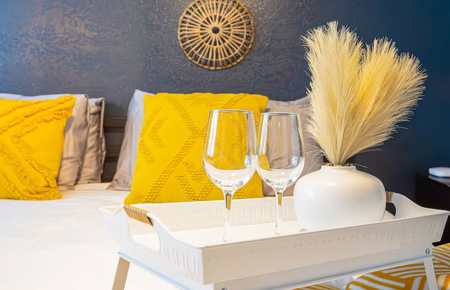 Sun-kissed Delight Mcnair #2 Chandler - Foto 3