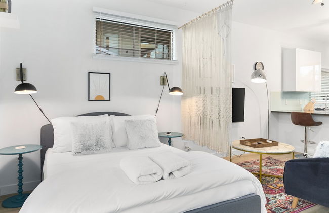 Primo Old Town Location with Heated Pool - Foto 23