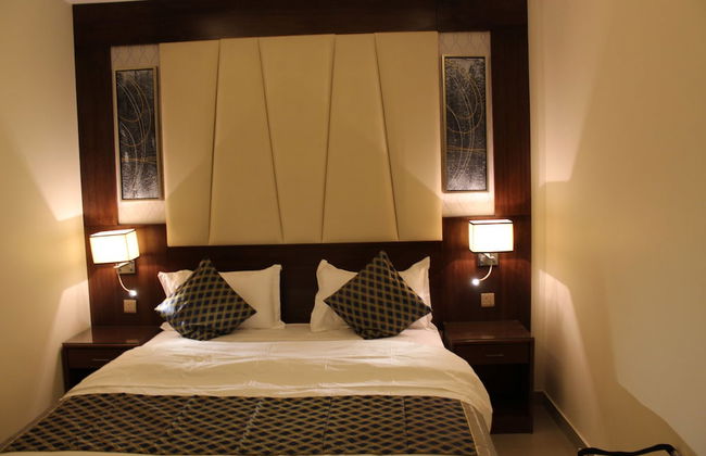 Pestana Hotel & Suites 3 - Photo 14