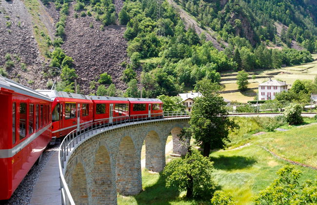 Passeio Turístico em Trem a Morretes - Foto 2