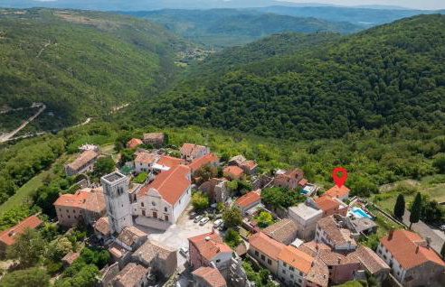 2 Bedroom Beautiful Home In Oprtalj - Foto 1