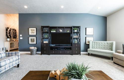 Paradise Village 113 Water Park and Kids Cove, Ping Pong, XBOX 360, Games, Beautiful Mountain Views, and More - Foto 18