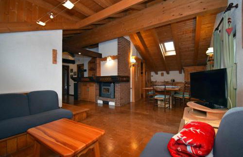 "La Mansarda" in the Dolomites Jacuzzi - Photo 4