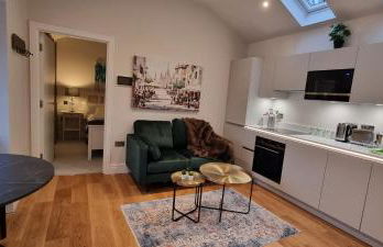 Trinity House By Ritual Stays - Photo 9