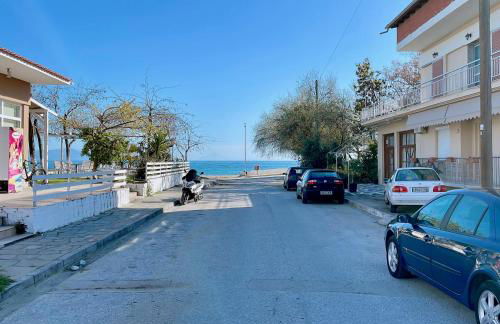 Garden Beach House - Photo 50