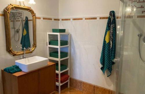 Historic Miramare palace - Foto 16