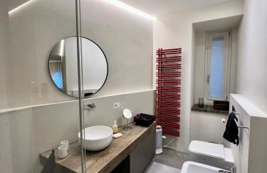 Design District Luxury Apartment - Photo 15