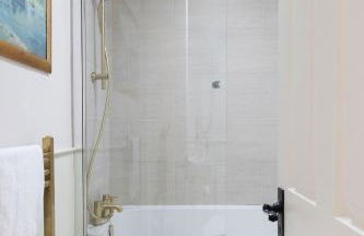 Lyminster Court Cottages - Foto 2