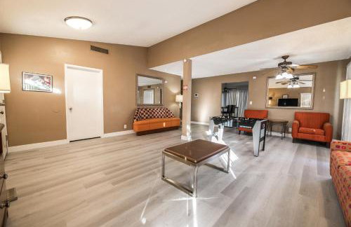 Private Oasis with Pool - Foto 15