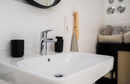 1 BR Studio - Zentral - Wifi - Kaffee - Netflix - Foto 3