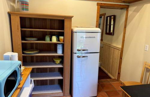 Cozy Rustic Cabin with Riverside Patio on the Pecos River – Pecos, New Mexico - Foto 21