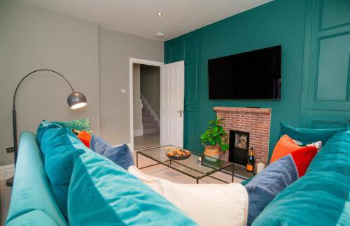 Ultimate Coastal Luxury - 5 Bed, Spacious, Parking, Hot Tub - Foto 47