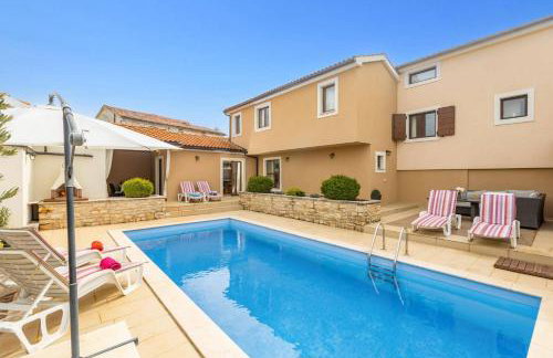 Villa Kolombera by Villa Plus - Foto 1