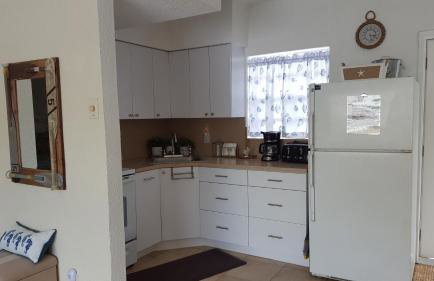 Sunrise Ocean Suites - Photo 16