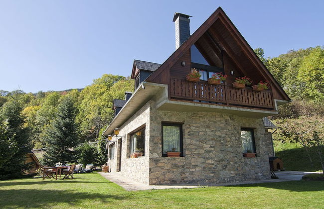 Modern Mansion in Vielha with Sauna & Hot Tub - Foto 1