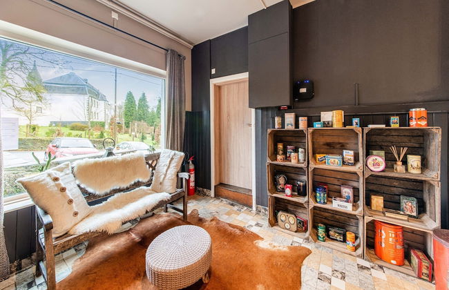 Beautiful Group House With Large Garden - Photo 21