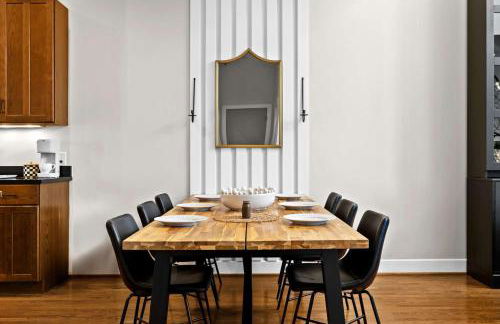 Exquisite Condo with Views in Trendy NuLu District - Foto 24