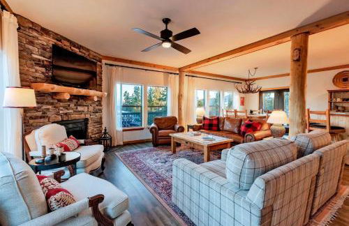 Mtn-View Retreat with Hot Tub in Granby! - Foto 3