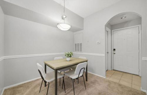 Spacious 2BR with Open Layout - Foto 15