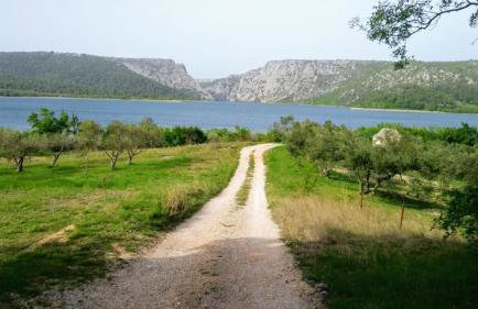 Mushroom house - Sleeps 4 - Pets Ok - Parking - Foto 49