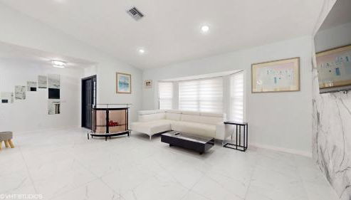 Kids and Pets Welcome - Photo 4