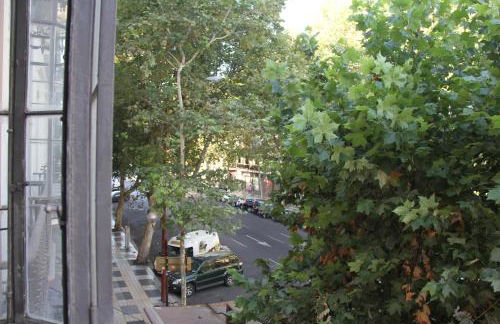 Elegant 2 Bedroom Apartment in Historic 1882 Building Central Sevilla Private Parking & Country Club Access - Foto 40