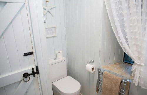 Little Rogeston Cottage Nolton Haven - Photo 18