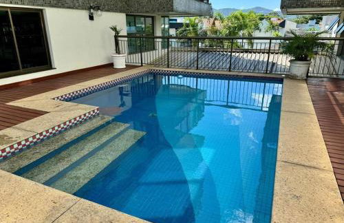 Camboinhas - Piscina e Garagem na Rua da praia - Foto 20