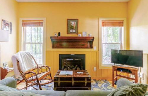 Rustic Cabin on 28-Acre Property in the Foothills of the Blue Ridge Mountains - Foto 36