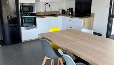 Appartement avec terrasse vue mer, parking privé (lgt B) - Foto 5