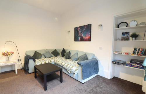 2 Bed Flat - Street Parking - Foto 27