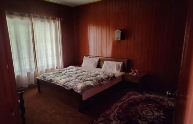 Orangeloft Lower Kachura Lake - Photo 5