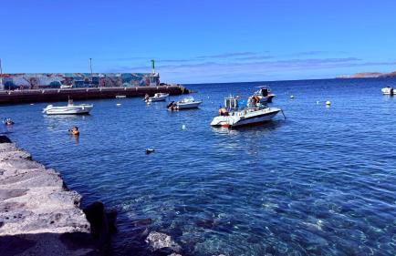 La Casita del Muelle - 50 m from SEA - 5 Minutes from Tenerife South Airport - Self Check-in - Photo 1