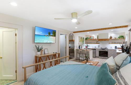 The Poe - Stylish Studio in downtown High Springs - Foto 2