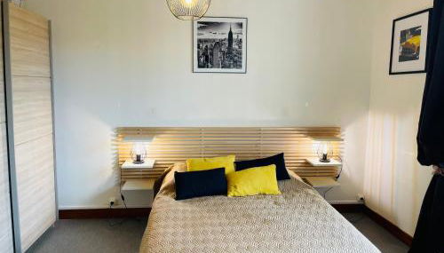 Studio COSY avec parking et wifi gratuit - Foto 2, wardrobe