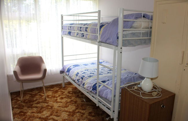 Selah Cottage - Photo 2