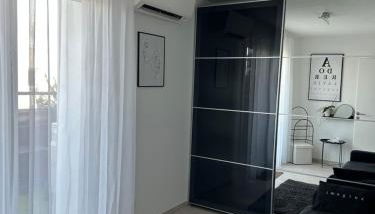 Appartement de standing, parking privé, climatisé, proche du centre-ville et la gare centre - Photo 5