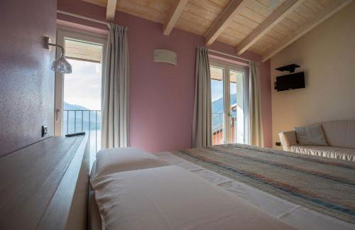 Residence CaFelicita - Apartments Lake View - Infinity Pool - Jacuzzi - Foto 74