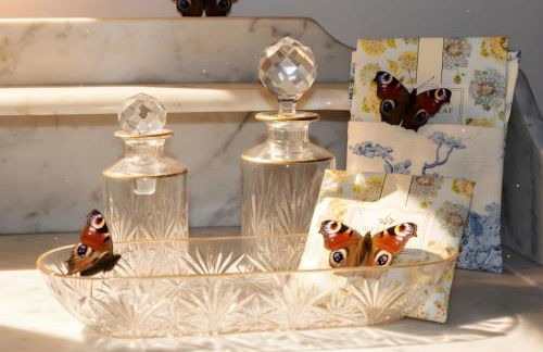 Cottage Mackinley, séjour spacieux et chaleureux, salon de jeux, grande salle à manger, 15 pers, Centre Historique, gare TER - Foto 12