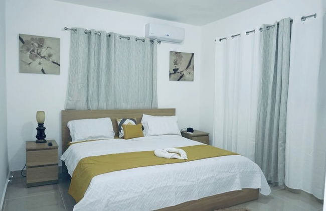 Confidence Luxurious Apartment - Photo 6