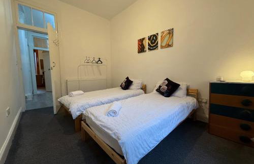 2 Bed Flat - Street Parking - Foto 13