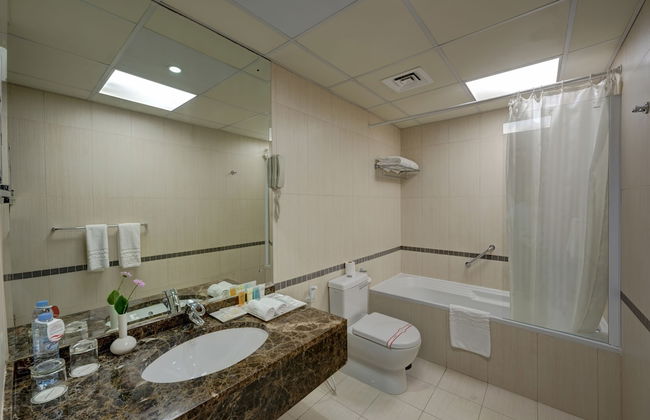 Marina Hotel Apartments - Photo 37