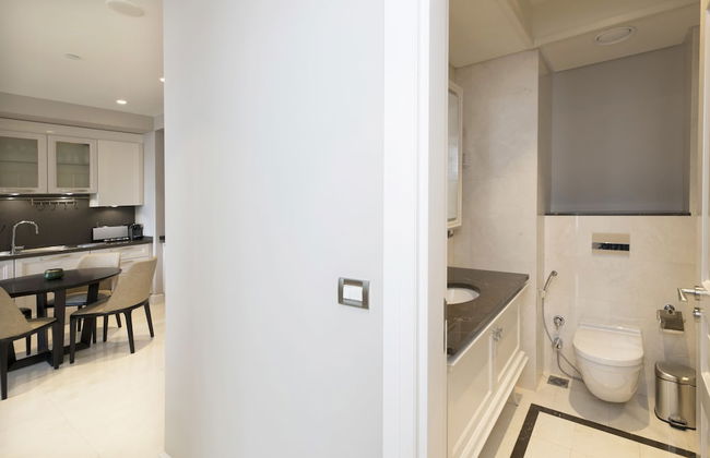 Ist flats Serviced Apartments - EMAAR SQ - Photo 58