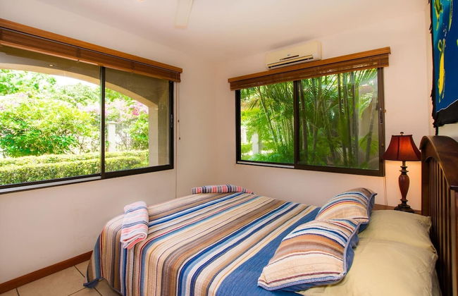Charming unit that sleeps 4 - with pool - walking distance from Brasilito Beach - Photo 10