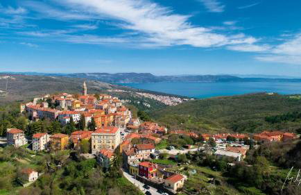 Sunset holiday home with pool and large, mature garden - Foto 32