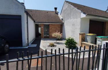 Maison avec Patio, 3 chambres et jardin - Foto 8