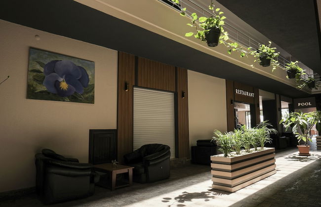 Hotel Bella Bravo - Photo 19